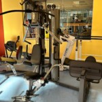 Appareil de musculation utilisé chez Kinesium Mios lors des séances de kinésithérapie.